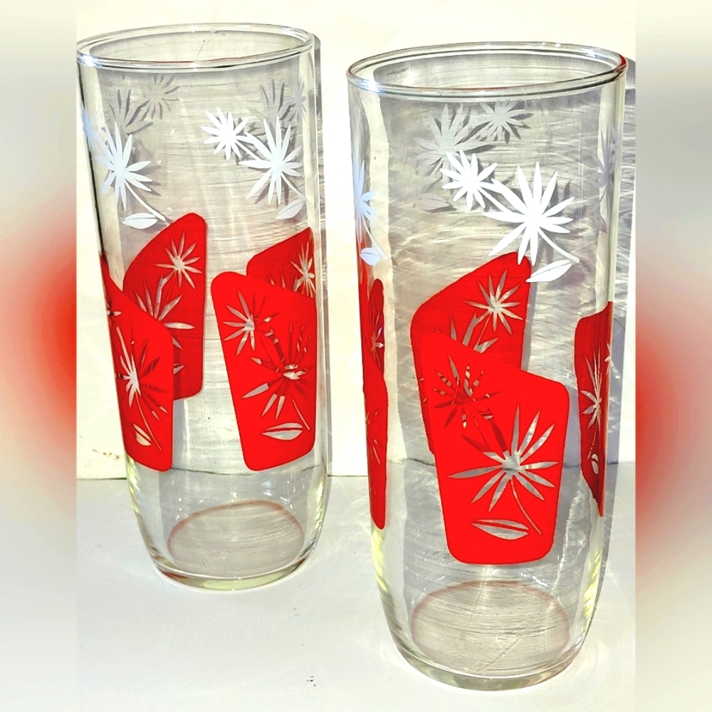 2 Vintage 8" Swanky Swigs Tall Glasses